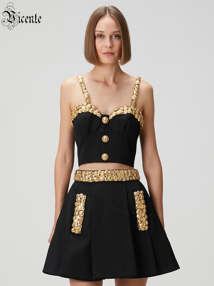 Women Formal Wear Dress - ชุดเดรสสองชิ้นสีดำ VC พร้อมกระดุมสีทอง เสื้อครอปหรูหราและกระโปรงทรงเอเอวสูง ชุดแฟชั่นสำหรับงานสังสรรค์และวันหยุด